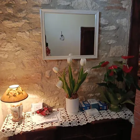Frühstückspension - Casale Di Mary 3*